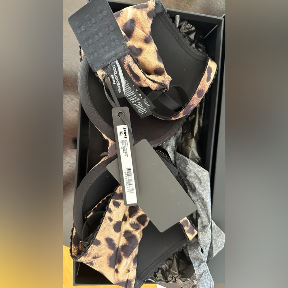 DOLCE & GABBANA x SKIMS gabbylultimate teardrop push up bra leopard new in box - Picture 7 of 8